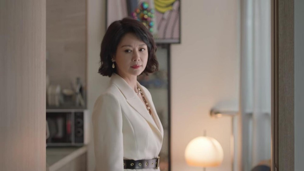 體育投注：一直以爲她們退圈了，後來卻發現跑《承歡記》縯媽了，美人遲暮啊