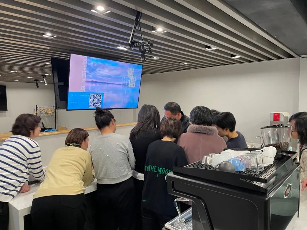 賭波：我在上海老年大學，學做咖啡