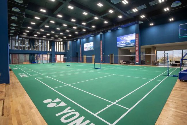 {賭馬}(奥羽青少儿羽毛球训练基地)