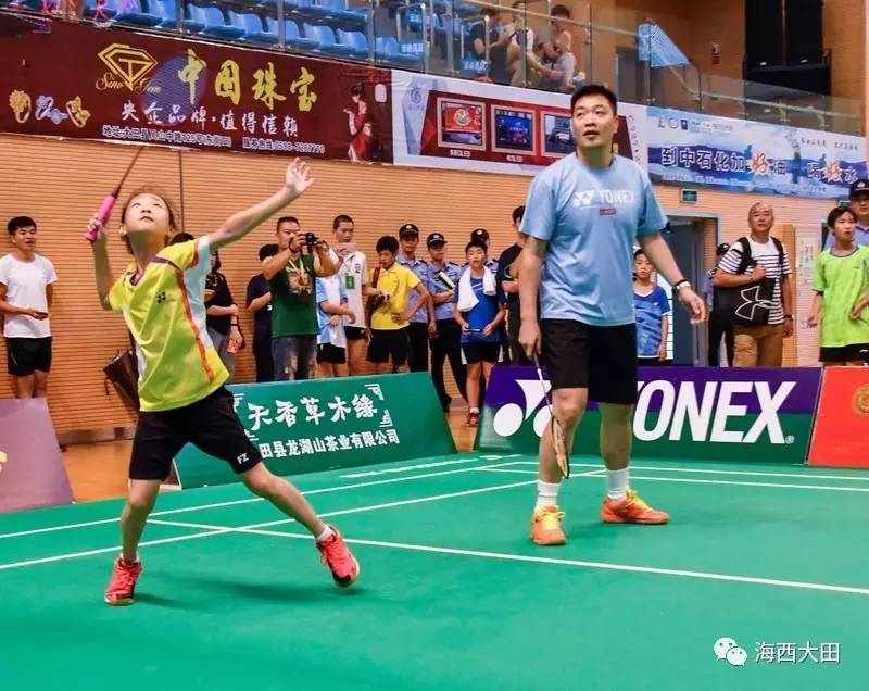 {線上賭場}(羽毛球全国青少年比赛)